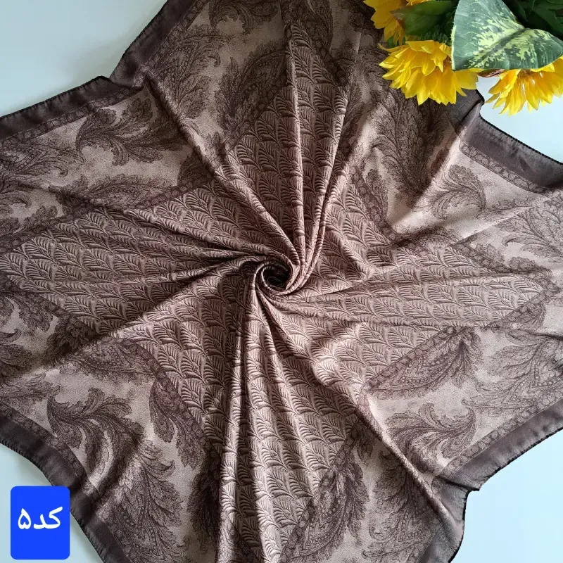 روسری زنانه نخ کشمیر قواره 120 دور دوخته شده 5