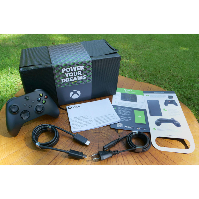کنسول بازی مایکروسافت مدل Xbox Series X ظرفیت 1 ترابایت به همراه دسته اضافی 12