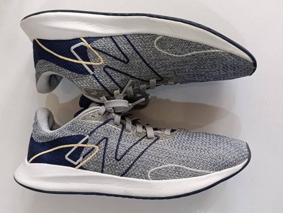 کتونی اورجینال New Balance سایز 41 4