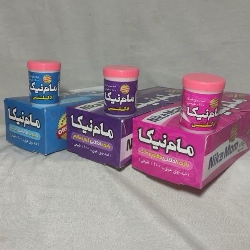 مام نیکا پودری ادکلنی با رایحه های متفاوت بسته 10 تایی