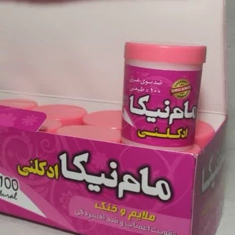 مام پودری نیکا ادکلنی رایحه ملایم و خنک( صورتی)بسته 10 تایی 3