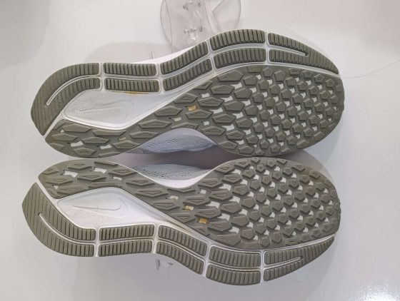 کتونی اورجینال Nike Air Zoom Pegasus سایز 39 6