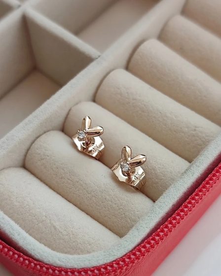 گوشواره میخی ظریف قلب و نگین ژوپینگ 2