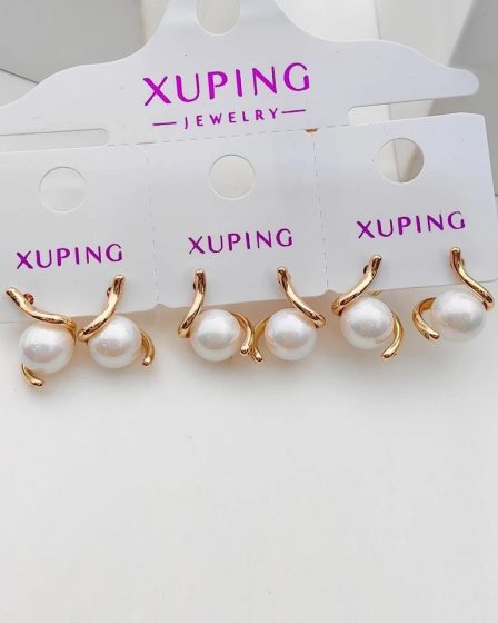 گوشواره میخی مروارید کانیا ژوپینگ 2