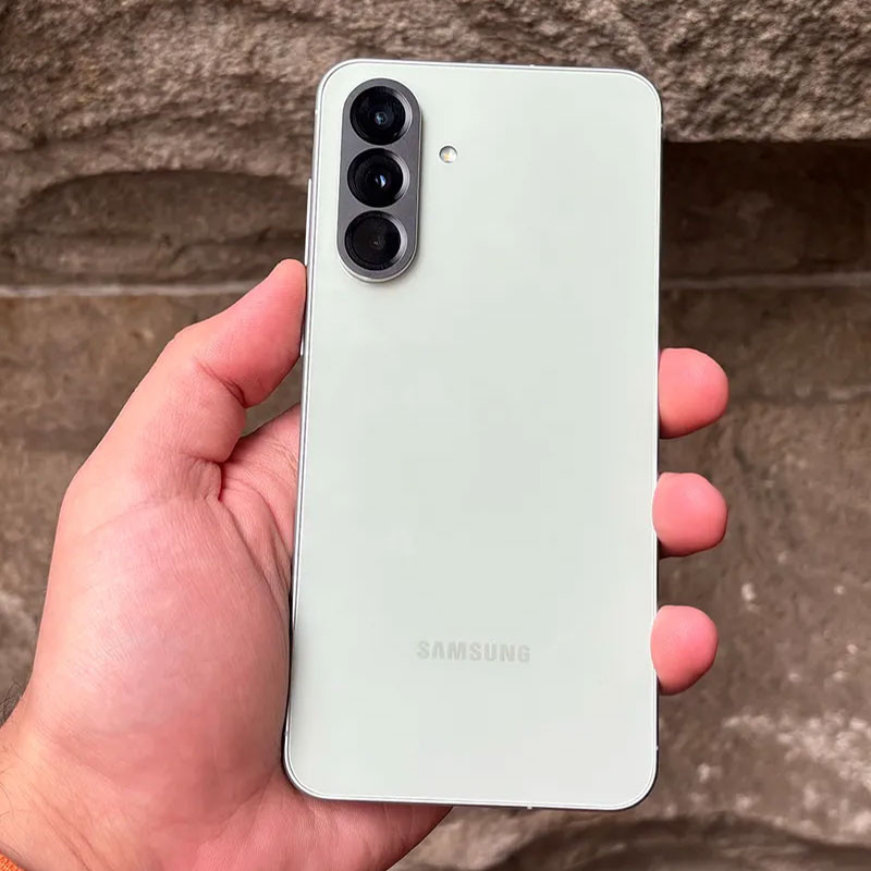 گوشی موبایل سامسونگ مدل Galaxy A56 دو سیم کارت ظرفیت 256 گیگابایت و رم 8 گیگابایت - ویتنام 5