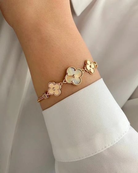 دستبند ونکلیف سه گل CM 2