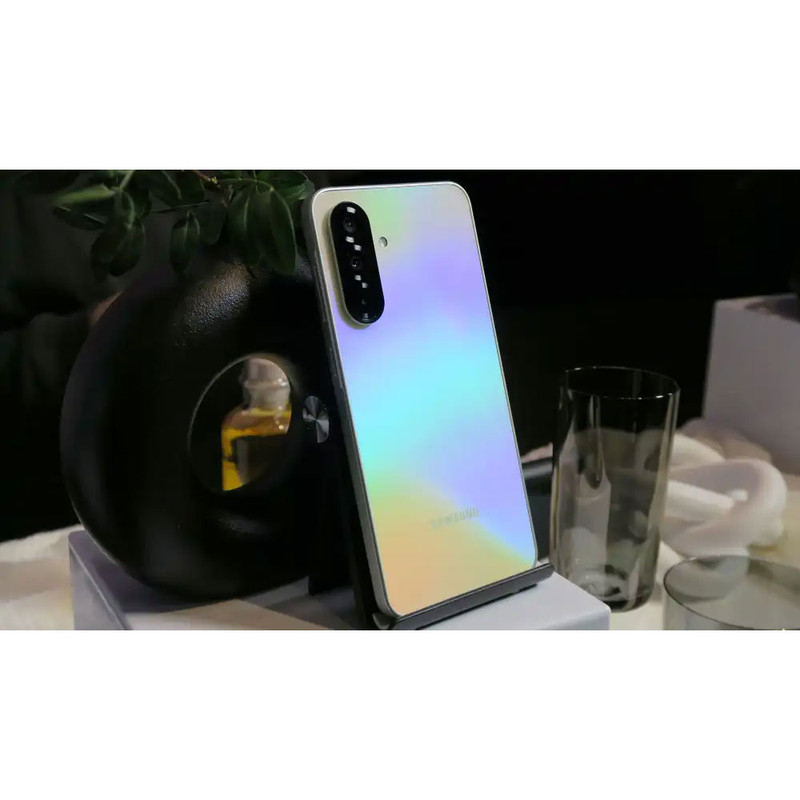 گوشی موبایل سامسونگ مدل Galaxy A36 دو سیم کارت ظرفیت 256 گیگابایت و رم 8 گیگابایت - ویتنام 7e5f 14