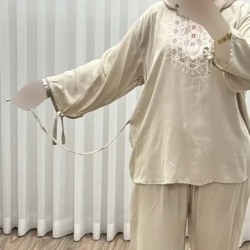 بلوز شلوار نخی مدل آیدا چاپی فری سایز مناسب تا سایز 50 شسته شده بدون آبرفت و رنگ رفت کمربند دار چهار فصل 4