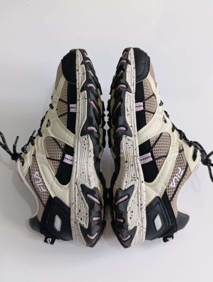 کتونی اورجینال FILA سایز 39 5
