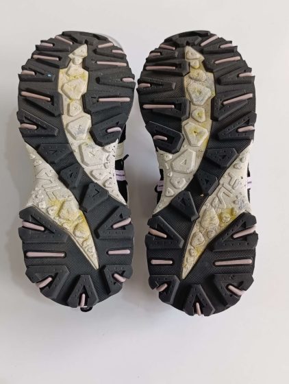 کتونی اورجینال FILA سایز 39 6